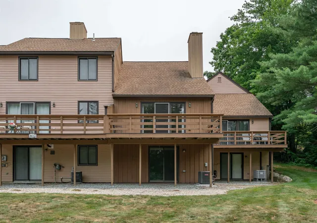 Photo 3 of Sale Pending at 4 Quarry Dr, Milford, NH 03055 | MLS# 5108582 | Listing updated on 2026-09-10