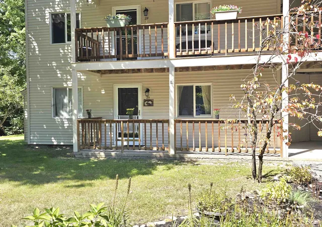 Photo 3 of Condo for sale at 25 Fawn Meadows #25, Center Conway, NH 03813 | MLS# 5108599 | Listing updated on 2026-09-09