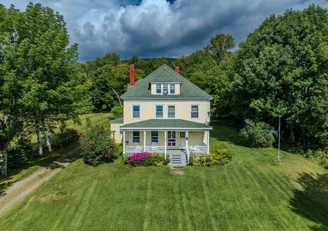 Single family home for sale at 771 Presidential Hwy, Jefferson, NH 03583 | MLS# 5108601
