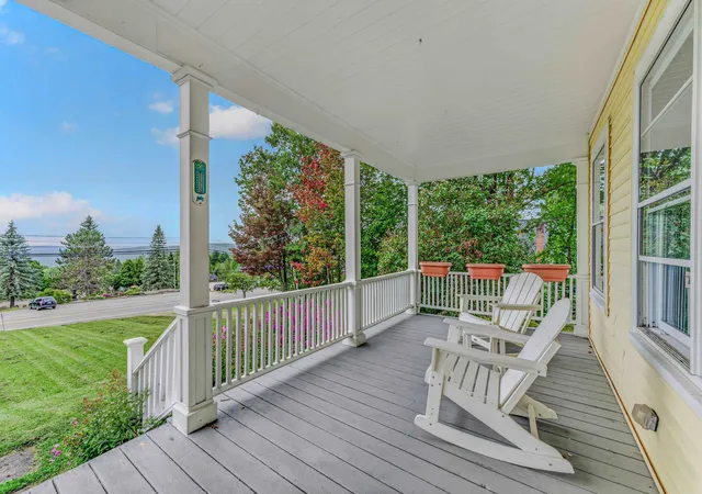 Photo 4 of Single family home for sale at 771 Presidential Hwy, Jefferson, NH 03583 | MLS# 5108601 | Listing updated on 2026-10-01