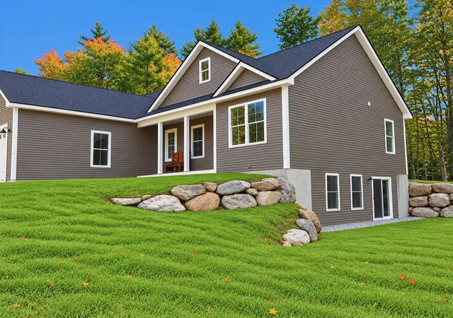 Photo 2 of Single family home for sale at 0 Prospect St, Franklin, NH 03235 | MLS# 5108606 | Listing updated on 2026-10-13
