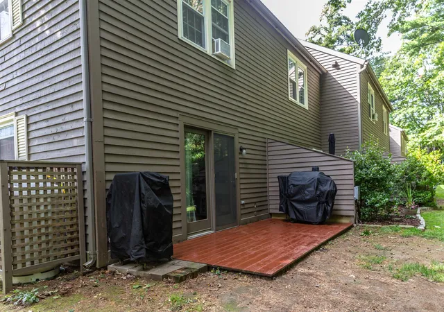 Photo 3 of Townhouse for sale at 23 Hayes Ave, South Burlington, VT 05403 | MLS# 5108608 | Listing updated on 2026-09-13