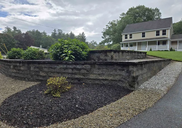 Photo 2 of Condo for sale at 82 Dutton Rd, Pelham, NH 03076 | MLS# 5108614 | Listing updated on 2026-09-12