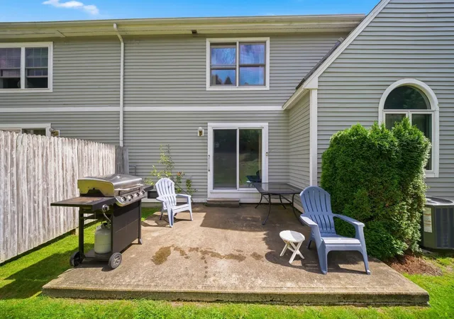 Photo 3 of Townhouse for sale at 14 Long Hl Rd, Peterborough, NH 03458 | MLS# 5108615 | Listing updated on 2026-09-09