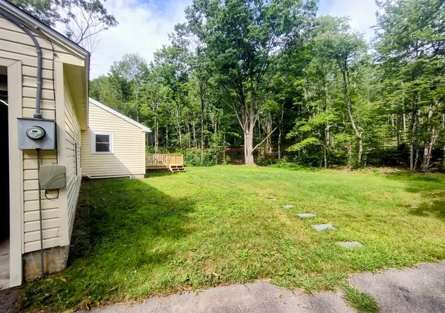 Photo 4 of Single family home for sale at 87 Foothills Rd, South Sutton, NH 03273 | MLS# 5108616 | Listing updated on 2026-09-17