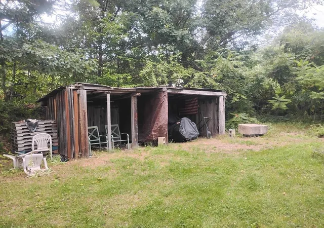 Photo 16 of Single family home for sale at 6 West St, Ashland, NH 03217 | MLS# 5108623 | Listing updated on 2026-09-12
