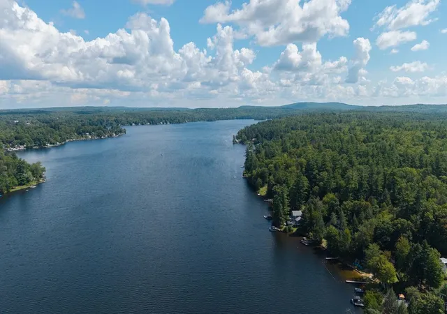 Single family home for sale at 7 Northwood Lake Rd, Deerfield, NH 03037 | MLS# 5108627