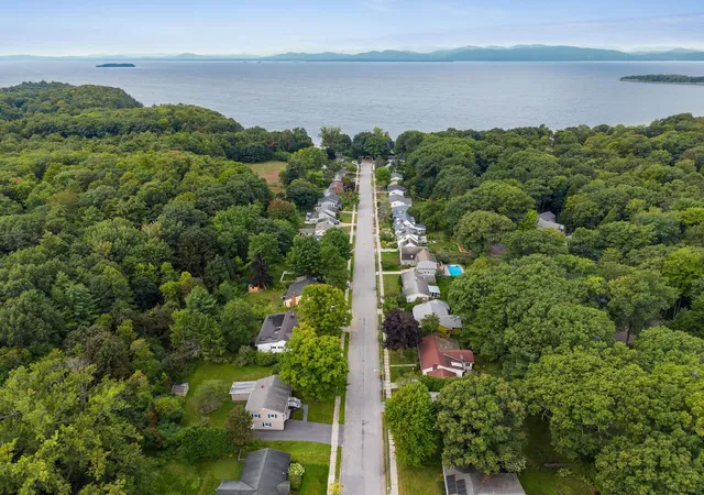 Single family home for sale at 106 Killarney Rd, Burlington, VT 05408 | MLS# 5108635
