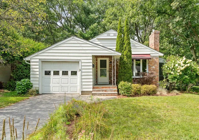 Photo 1 of Single family home for sale at 106 Killarney Rd, Burlington, VT 05408 | MLS# 5108635 | Listing updated on 2026-09-11
