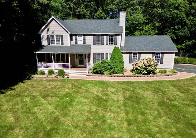 Photo 2 of Sale Pending at 9 Hampstead Rd, Merrimack, NH 03054 | MLS# 5108642 | Listing updated on 2026-09-16