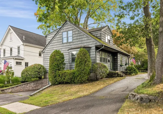 Photo 1 of Sale Pending at 161 Elwyn Ave, Portsmouth, NH 03801 | MLS# 5108645 | Listing updated on 2026-10-16