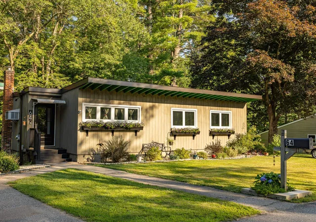 Photo 2 of Single family home for sale at 64 Fox Cir, Keene, NH 03431 | MLS# 5108651 | Listing updated on 2026-09-08