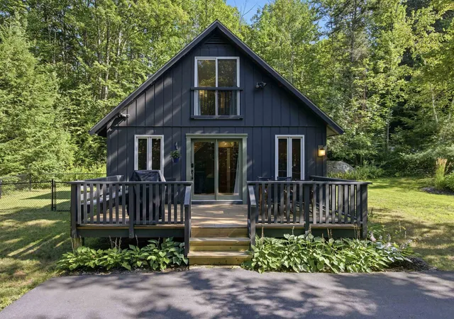 Photo 2 of Sale Pending at 37 Leisure Dr, Gilford, NH 03249 | MLS# 5108652 | Listing updated on 2026-09-10
