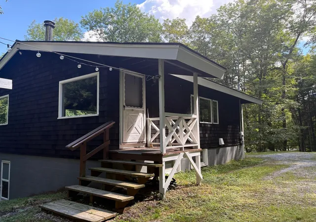 Photo 2 of Single family home for sale at 2487 Vt 100 Route, Plymouth, VT 05056 | MLS# 5108656 | Listing updated on 2026-09-08