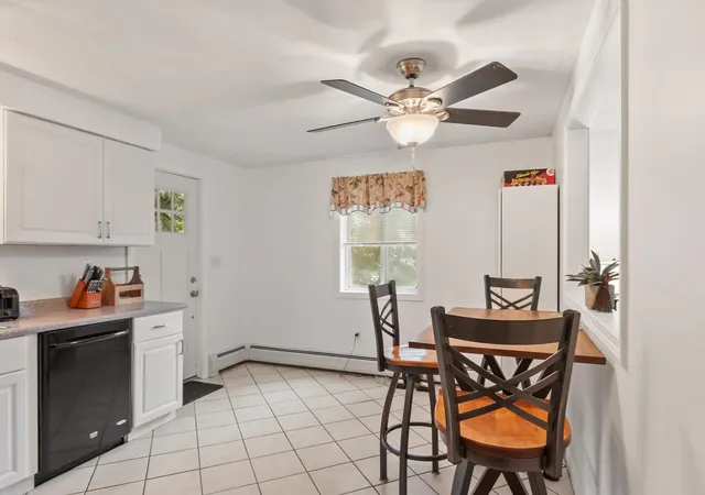 Photo 4 of Single family home for sale at 786 Mammoth Rd, Manchester, NH 03104 | MLS# 5108663 | Listing updated on 2026-09-16