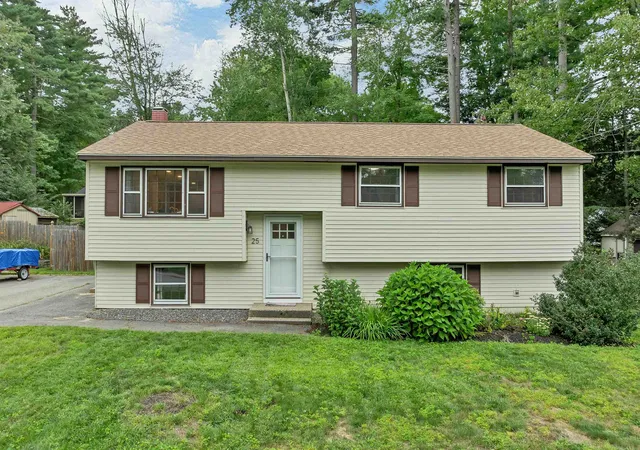 Photo 1 of Single family home for sale at 25 Briar Cliff Dr, Milford, NH 03055 | MLS# 5108673 | Listing updated on 2026-09-14