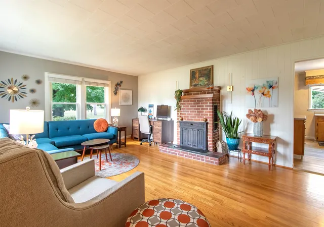 Photo 3 of Single family home for sale at 211 Bluff Rd, Newport, VT 05855 | MLS# 5108677 | Listing updated on 2026-09-11