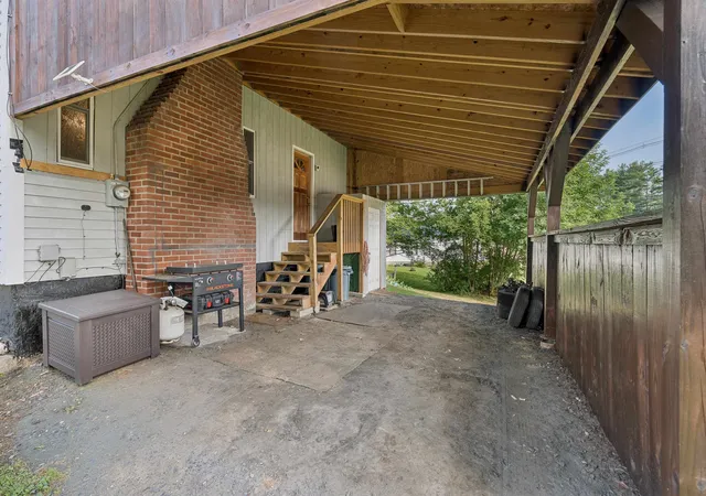 Photo 3 of Single family home for sale at 3 Fairview St, Randolph, VT 05060 | MLS# 5108681 | Listing updated on 2026-09-21