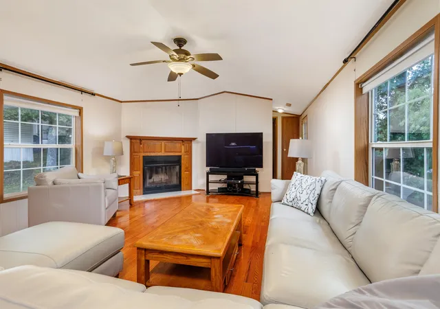 Photo 3 of Manufactured home for sale at 139 Rockingham Rd #24, Derry, NH 03038 | MLS# 5108688 | Listing updated on 2026-09-12