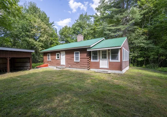 Photo 2 of Single family home for sale at 37 Symonds Ln, Washington, NH 03280 | MLS# 5108699 | Listing updated on 2026-09-25