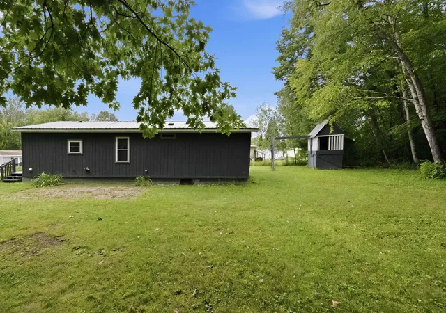 Photo 3 of Sale Pending at 26 Sunshine Dr, Belmont, NH 03220 | MLS# 5108703 | Listing updated on 2026-09-21