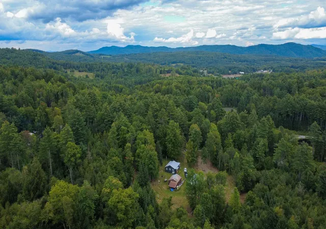 Photo 3 of Single family home for sale at 777 Tenney Pond Rd, Newbury, VT 05051 | MLS# 5108711 | Listing updated on 2026-09-10