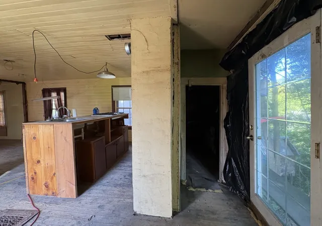 Photo 3 of Single family home for sale at 81 Vine St, Northfield, VT 05663 | MLS# 5108714 | Listing updated on 2026-09-10