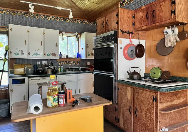 Photo 4 of Single family home for sale at 355 Chandlers Ml Rd, Newport, NH 03773 | MLS# 5108722 | Listing updated on 2026-09-15