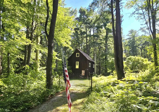 Photo 4 of Single family home for sale at 11 Rangeway Rd, Deering, NH 03244 | MLS# 5108727 | Listing updated on 2026-09-08