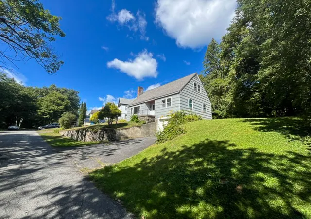Photo 1 of Single family home for sale at 62 Highland Ave, Saint Johnsbury, VT 05819 | MLS# 5108734 | Listing updated on 2026-09-12
