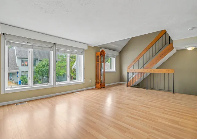 Photo 3 of Townhouse for sale at 5 Tsienneto Rd #110, Derry, NH 03038 | MLS# 5108764 | Listing updated on 2026-09-17