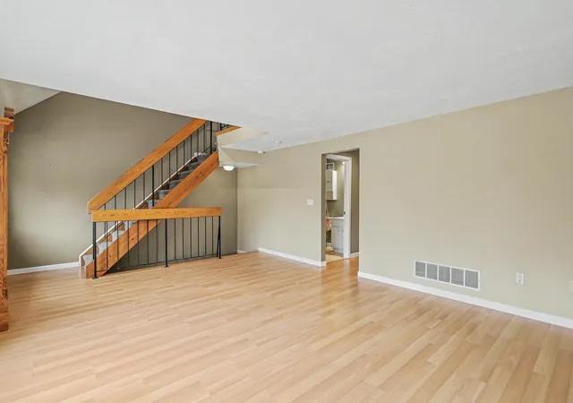 Photo 4 of Townhouse for sale at 5 Tsienneto Rd #110, Derry, NH 03038 | MLS# 5108764 | Listing updated on 2026-09-17