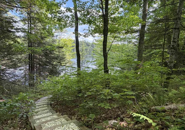 Photo 4 of Single family home for sale at 5 Shore Rd, Grafton, NH 03240 | MLS# 5108769 | Listing updated on 2026-09-09