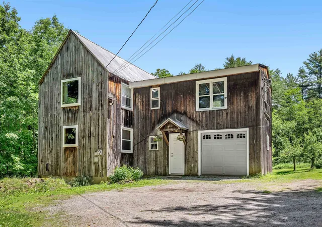 Photo 1 of Single family home for sale at 642 Hill St, Montpelier, VT 05602 | MLS# 5108774 | Listing updated on 2026-09-19