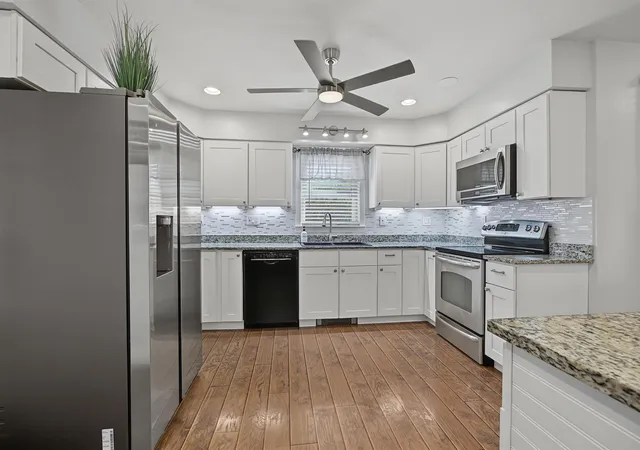 Photo 3 of Sale Pending at 176 Stanton St, Manchester, NH 03103 | MLS# 5108781 | Listing updated on 2026-09-12