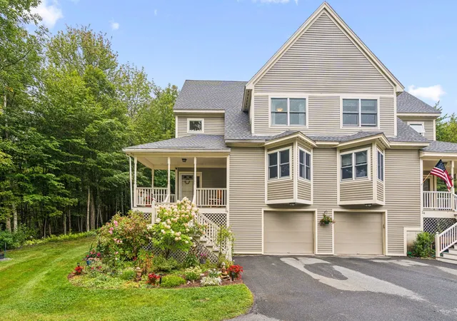 Photo 3 of Condo for sale at 26 Barrister Path, Grantham, NH 03753 | MLS# 5108787 | Listing updated on 2026-09-14