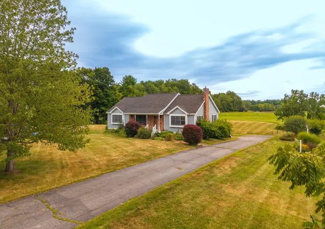 Photo 45 of Single family home for sale at 571 Silver St, Rollinsford, NH 03869 | MLS# 5108798 | Listing updated on 2026-09-10