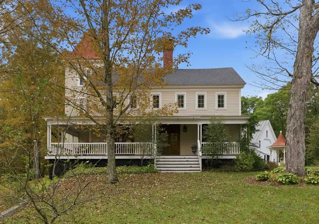 Photo 3 of Single family home for sale at 183 Waterloo St, Warner, NH 03278 | MLS# 5108805 | Listing updated on 2026-10-05