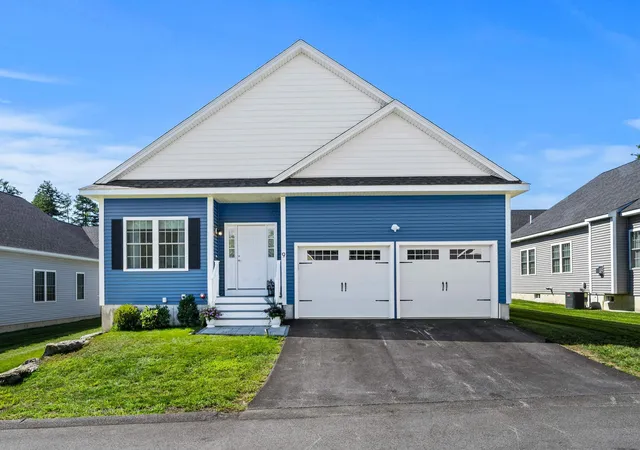 Photo 1 of Condo for sale at 9 Venus Way, Pelham, NH 03076 | MLS# 5108816 | Listing updated on 2026-09-09