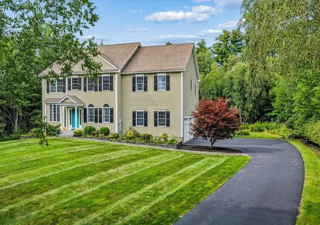 Photo 3 of Sale Pending at 35 Long Meadow Farm Dr, Epping, NH 03042 | MLS# 5108819 | Listing updated on 2026-09-12