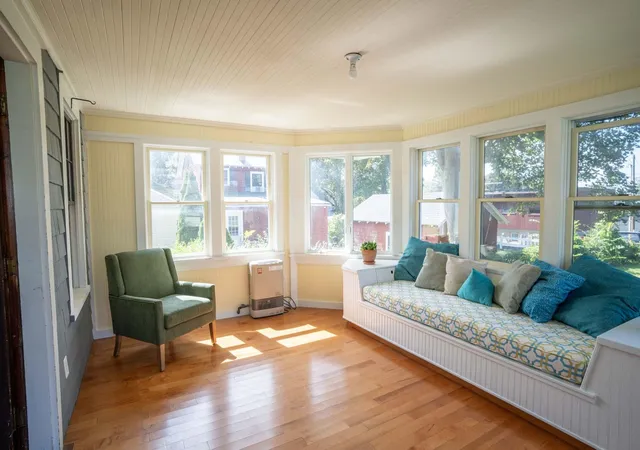 Photo 3 of Single family home for sale at 29 Perrotta Pl, Burlington, VT 05401 | MLS# 5108825 | Listing updated on 2026-09-17