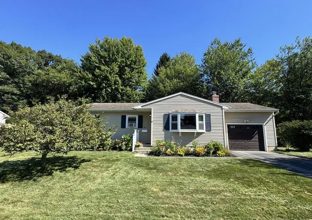 Photo 1 of Single family home for sale at 4 Killoran Dr, Essex Junction, VT 05452 | MLS# 5108826 | Listing updated on 2026-09-09