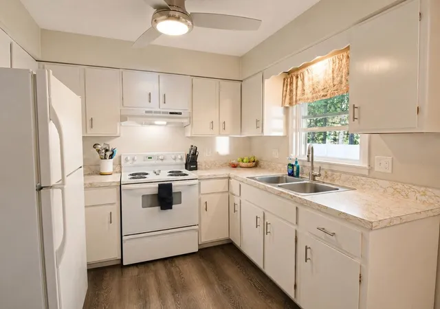 Photo 3 of Single family home for sale at 4 Killoran Dr, Essex Junction, VT 05452 | MLS# 5108826 | Listing updated on 2026-09-09