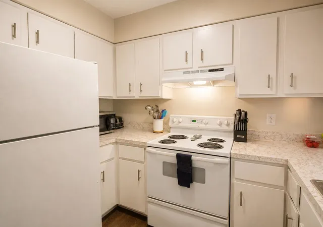 Photo 4 of Single family home for sale at 4 Killoran Dr, Essex Junction, VT 05452 | MLS# 5108826 | Listing updated on 2026-09-09