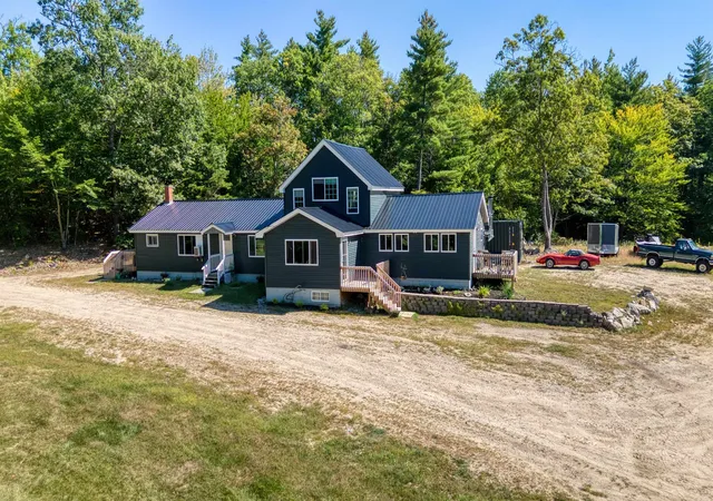 Photo 3 of Single family home for sale at 108 Champion Hl Rd, Effingham, NH 03882 | MLS# 5108829 | Listing updated on 2026-09-14