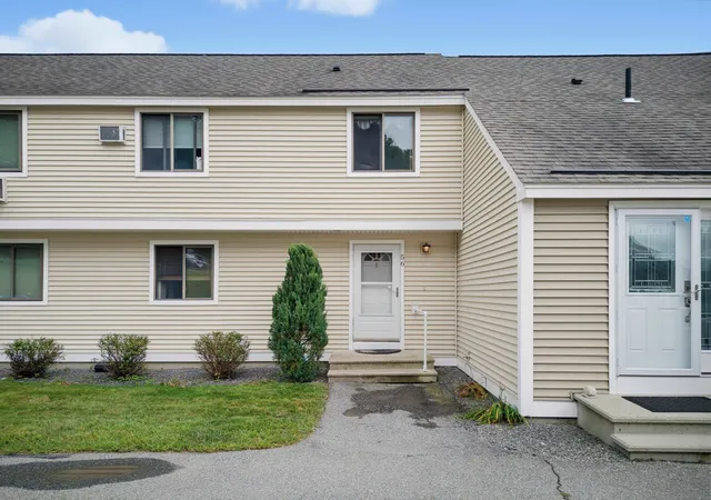 Photo 1 of Townhouse for sale at 67 Old Nashua Rd #Unit 56, Londonderry, NH 03053 | MLS# 5108831 | Listing updated on 2026-09-27