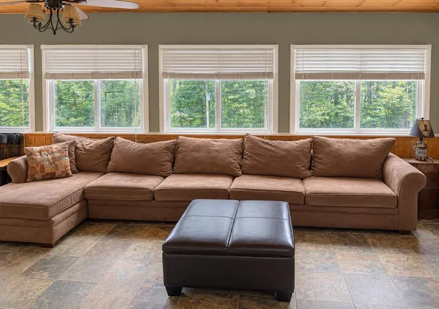 Photo 4 of Single family home for sale at 264 E Side Dr, Alton Bay, NH 03810 | MLS# 5108834 | Listing updated on 2026-09-09