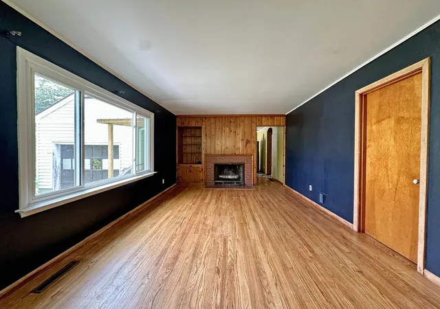 Photo 4 of Single family home for sale at 145 Belmont Ave, Brattleboro, VT 05301 | MLS# 5108845 | Listing updated on 2026-09-09