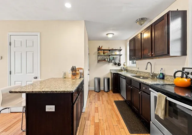 Photo 2 of Single family home for sale at 43a Summer St, Rochester, NH 03867 | MLS# 5108853 | Listing updated on 2026-09-12