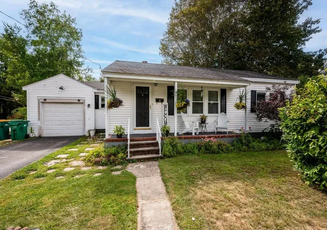 Photo 1 of Single family home for sale at 37 Adams Ave, Rochester, NH 03867 | MLS# 5108857 | Listing updated on 2026-09-13